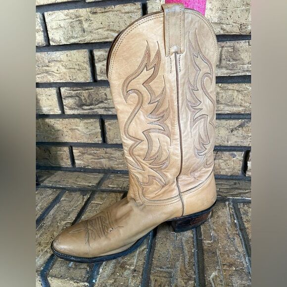Tan nocona boots - Picture 6 of 9